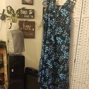 Chic Floral Maxi Dress in Blue by [Brand]